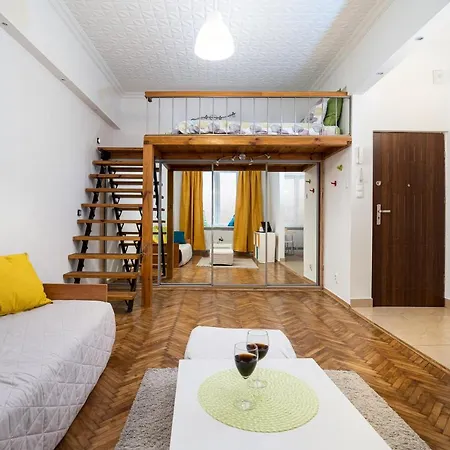 Convenient In Kazimierz Διαμέρισμα Krasków